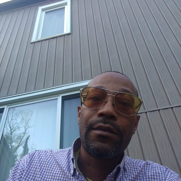 Meet your Posher, Patrice - Picture 1 of 1